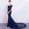 Charming Navy Blue Evening Dresses  2018 Trumpet / Mermaid Off-The-Shoulder Short Sleeve Appliques Lace Beading Chapel Train Backless Formal Dresses