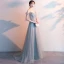 Élégant Gris Robe De Soirée 2019 Princesse Bretelles Spaghetti Perlage Cristal Manches Courtes Dos Nu Train De Balayage Robe De Ceremonie