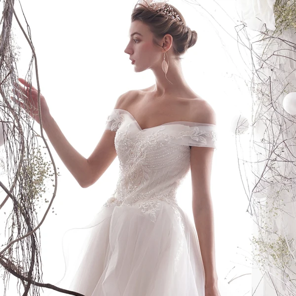 Modern / Fashion Champagne Wedding Dresses 2019 A-Line / Princess Off-The-Shoulder Beading Lace Flower Short Sleeve Backless Royal Train