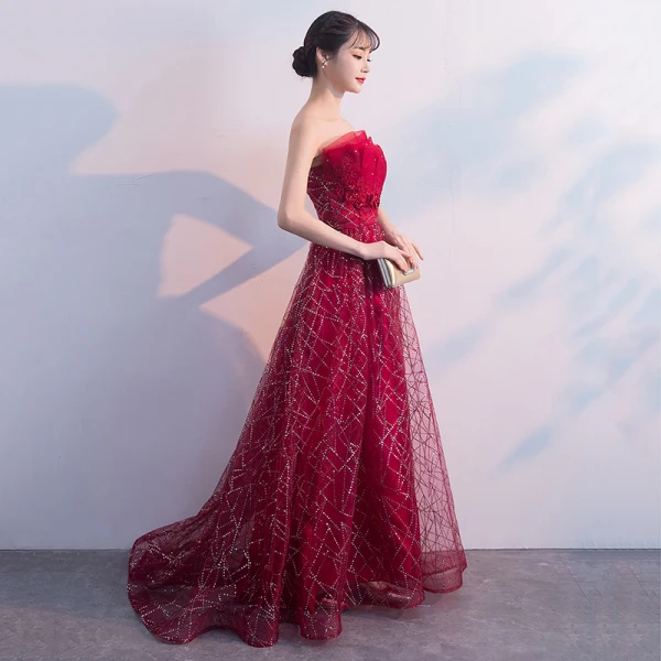Sparkly Burgundy Evening Dresses 2018 A-Line / Princess Lace Flower Rhinestone Sequins Strapless Backless Sleeveless Sweep Train Formal Dresses
