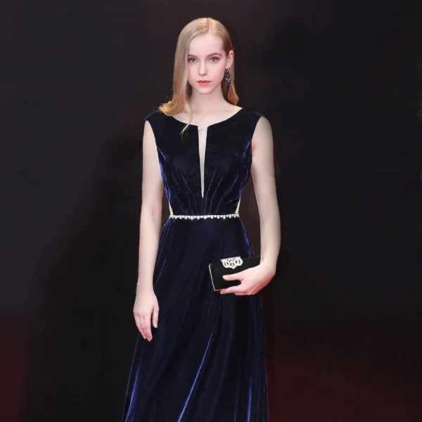 Sexy Robe De Soirée 2018 Princesse Faux Diamant Ceinture Encolure Dégagée Dos Nu Sans Manches Longue Robe De Ceremonie