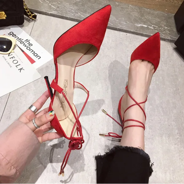Charmant Schwarz Abend Damenschuhe 2019 Knöchelriemen X-Riemen 10 cm Stilettos Spitzschuh Hochhackige