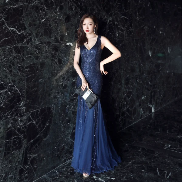 Modern / Fashion Silver Evening Dresses  2019 Trumpet / Mermaid V-Neck Sequins Sash Sleeveless Backless Floor-Length / Long Formal Dresses