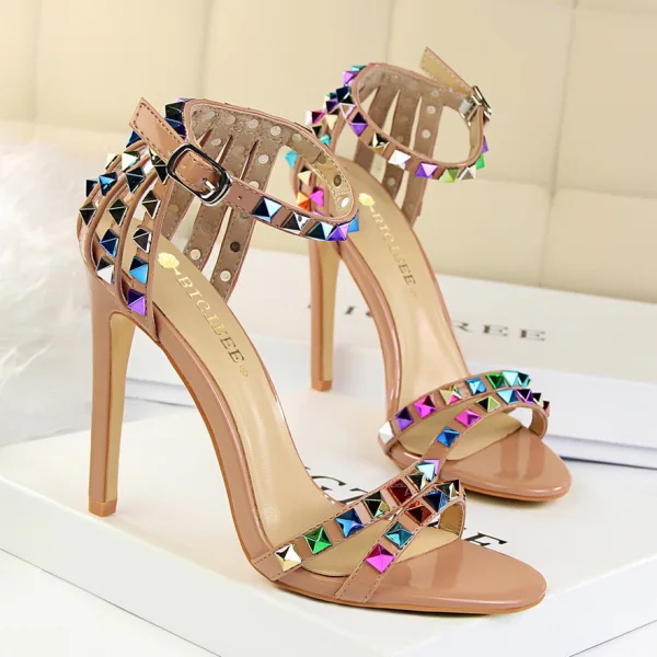 Charming Silver Evening Party Womens Sandals 2019 Rivet Ankle Strap 11 cm Stiletto Heels Open / Peep Toe High Heels
