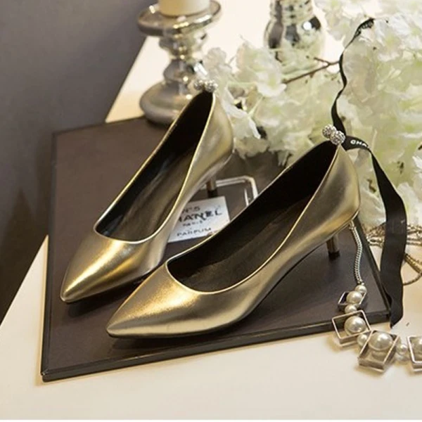 Elegante Silber Abend Pumps 2019 Strass 3 cm Stilettos Low Heel Spitzschuh Pumps