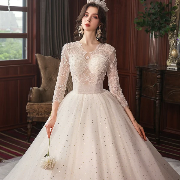 Chic Ivoire Robe De Mariée 2020 Princesse En Dentelle Perlage Étoile Paillettes Perle V-Cou Dos Nu 3/4 Manches Cathedral Train