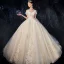 Luxe Champagne Robe De Mariée 2020 Princesse Encolure Carrée En Dentelle Fleur Appliques Faux Diamant Perle Sans Manches Dos Nu Royal Train