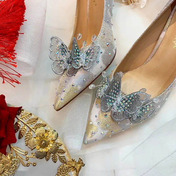 Charming Silver Lace Butterfly Wedding Shoes 2021 Leather Rhinestone 9 cm Stiletto Heels Pointed Toe Wedding Pumps High Heels