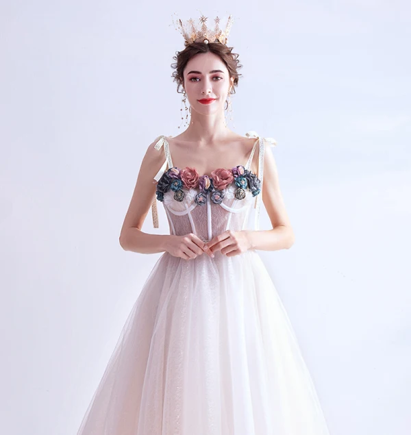 Flower Fairy Ivory Prom Dresses 2020 A-Line / Princess Spaghetti Straps Appliques Sleeveless Backless Sweep Train Formal Dresses
