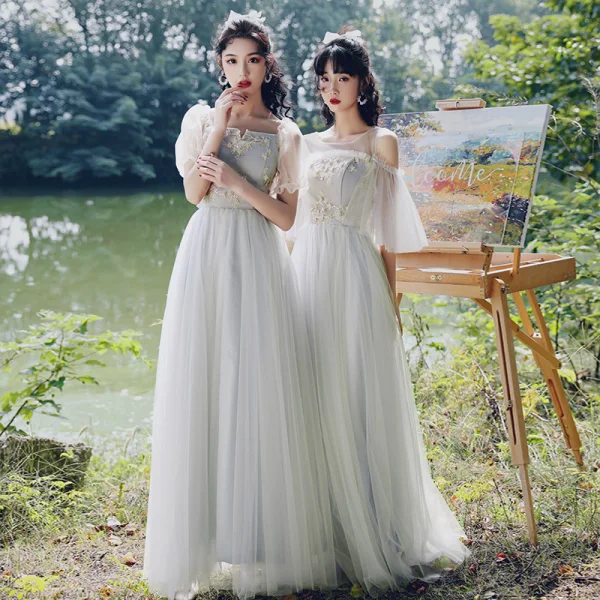 Élégant Gris Robe Demoiselle D'honneur 2021 Princesse Manches Courtes Dos Nu Appliques En Dentelle Fleur Longue Demoiselle D'honneur Robe Pour Mariage
