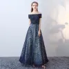 Chic / Beautiful Navy Blue Prom Dresses 2017 Strapless Lace Appliques Backless Embroidered Strappy Printing Evening Dresses