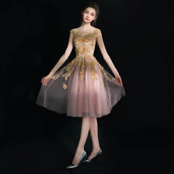Unika Rodnande Rosa Korta Studentklänningar 2018 Appliqués Halterneck Kristall Tyll V Hals Afton Ärmlös Prinsessa Formella Klänningar