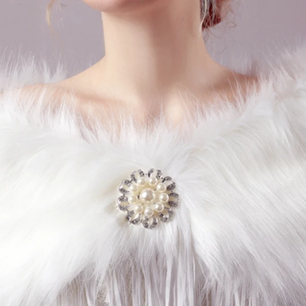 White Winter Lace-up Faux Fur Wedding Prom Shawls 2017