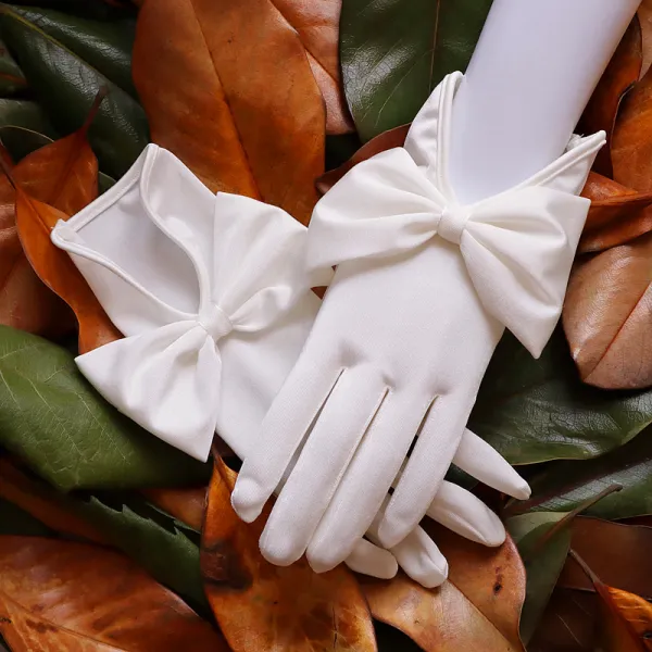 Eenvoudige Witte Bruidshandschoenen 2020 Satijn Gala Huwelijk Accessoires