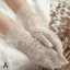 Chic / Belle Blanche Gants Mariage 2020 En Dentelle Tulle Fait main Perlage Perle Mariage Accessorize