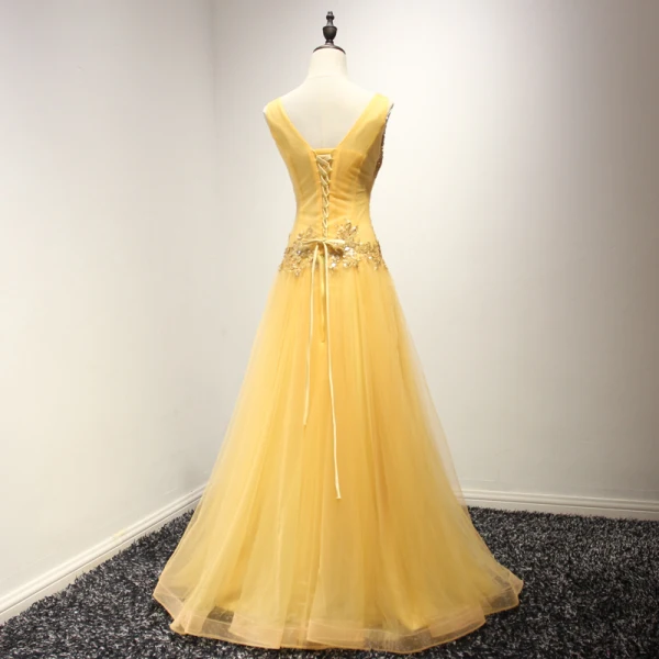 Chic / Beautiful Lavender Evening Dresses  2017 A-Line / Princess V-Neck Tulle Appliques Backless Beading Sequins Evening Party Formal Dresses