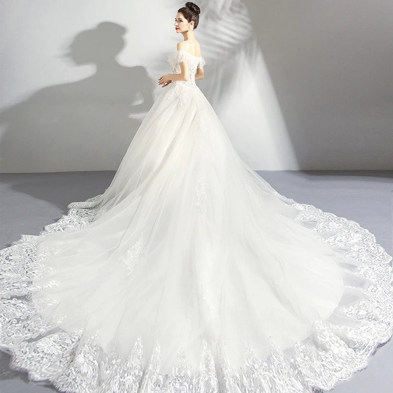 Luxury Gorgeous White Cathedral Train Wedding 2018 Tulle Lace Up Strapless  Beading Appliques Backless Ball Gown Wedding Dresses