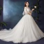 Simple Blanche Grande Taille Robe De Mariée 2019 Tulle Appliques Dos Nu Perlage Fait main Chapel Train