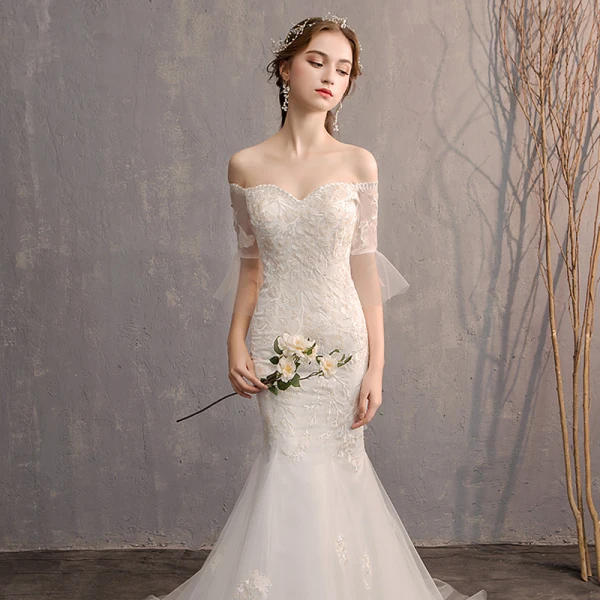 Amazing / Unique White Trumpet / Mermaid Wedding Dresses 2019 Lace Tulle Appliques Backless Embroidered Strapless Court Train Church Wedding