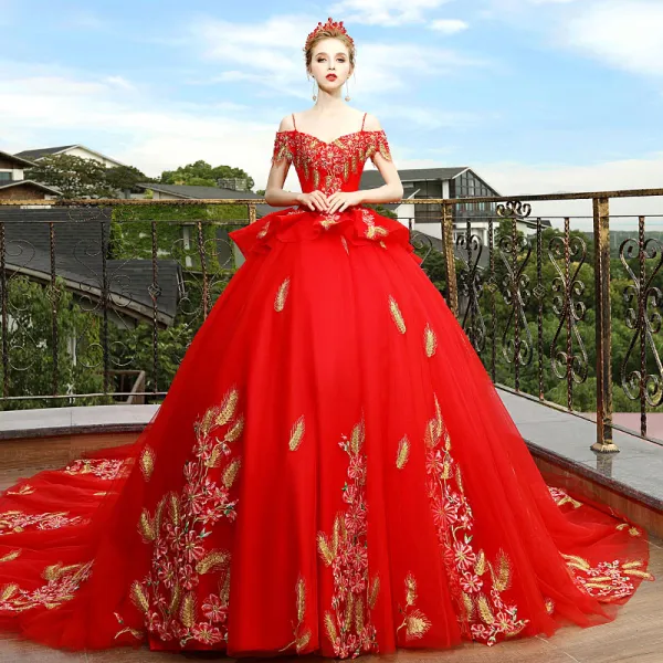 Luxury / Gorgeous Red Wedding Dresses 2018 Ball Gown Off-The-Shoulder Spaghetti Straps Short Sleeve Backless Gold Appliques Lace Cathedral Train Ruffle