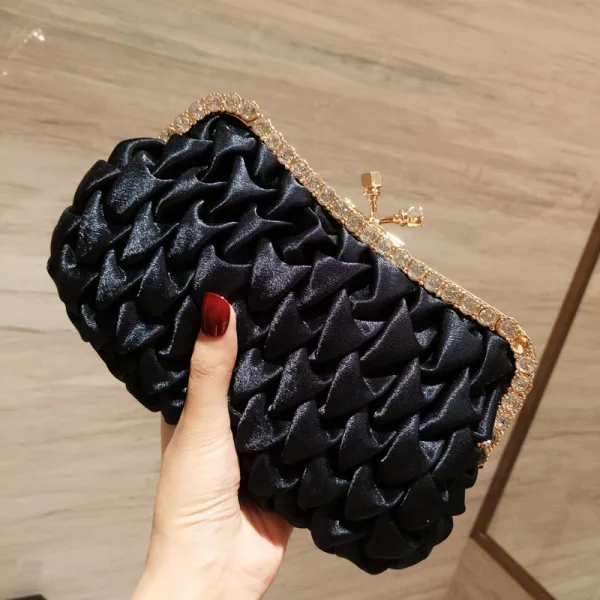Vintage / Retro Black Ruffle Beading Rhinestone Clutch Bags 2018