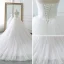 Simple Ivoire Robe De Mariée 2018 Robe Boule Unique Bustier Sans Manches Dos Nu Cathedral Train Volants