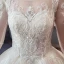 Élégant Ivoire Robe De Mariée 2018 Robe Boule Encolure Dégagée Manches Longues Dos Nu Appliques Percé En Dentelle Longue Volants