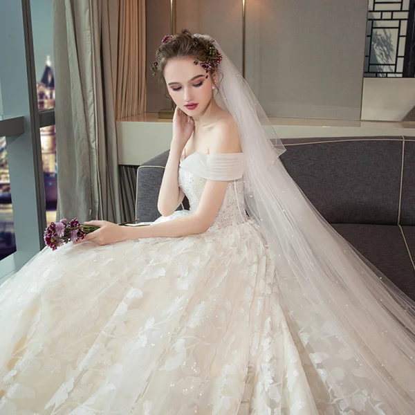 Bling Bling Ivory Wedding Dresses 2018 Ball Gown Off-The-Shoulder Short Sleeve Backless Glitter Appliques Lace Beading Pearl Cathedral Train Ruffle