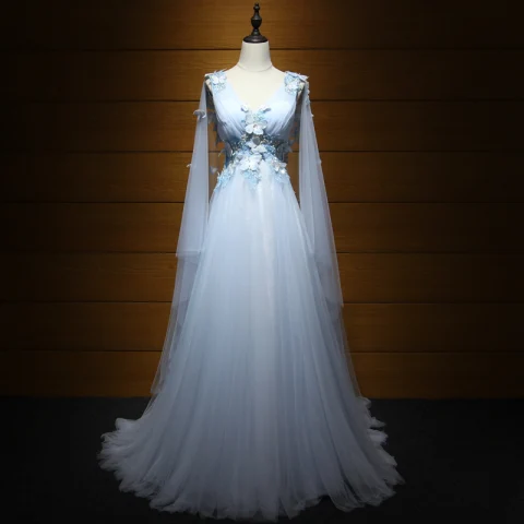 Elegante Festliche Kleider 2017 Ballkleider Himmelblau Kapelle-Schleppe A Linie Fallende Rüsche V-Ausschnitt Ärmellos Rückenfreies Schmetterling Applikationen Blumen Perlenstickerei Kristall Perle
