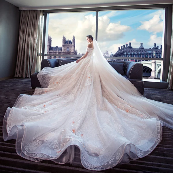 Colored Champagne Wedding Dresses 2018 Ball Gown Off-The-Shoulder Short Sleeve 3/4 Sleeve Backless Appliques Lace Beading Royal Train Ruffle
