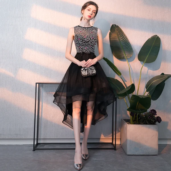 Abordable Rougissant Rose Robe De Cocktail 2018 Princesse Encolure Dégagée Sans Manches Perlage Paillettes Noeud Ceinture Asymétrique Volants Dos Nu Robe De Ceremonie