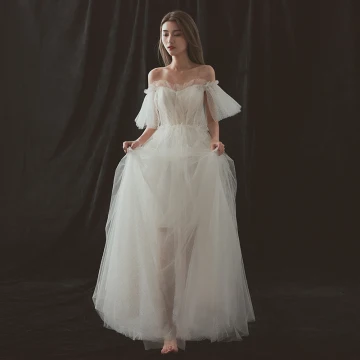 Simple Plage Ivoire Robe De Mariée 2018 Princesse De L Épaule Manches Courtes Dos Nu Longue Volants
