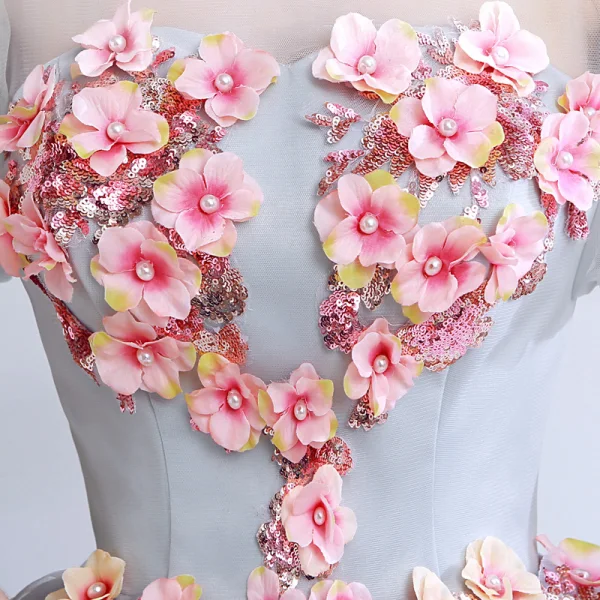 Élégant Gris Transparentes Robe De Bal 2018 Robe Boule Encolure Dégagée Gonflée Manches Courtes Appliques Fleur Paillettes Longue Volants Robe De Ceremonie