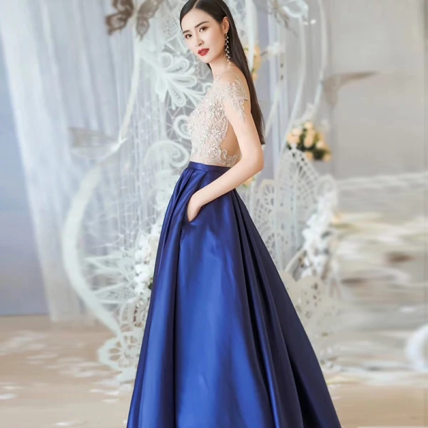 Illusion Royal Blue See-through Evening Dresses  2018 A-Line / Princess Scoop Neck Short Sleeve Floor-Length / Long Ruffle Formal Dresses