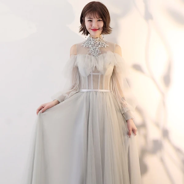 Élégant Gris Transparentes Robe De Bal 2018 Princesse Col Haut Manches Longues Appliques En Dentelle Perle Ceinture Longue Dos Nu Volants Robe De Ceremonie