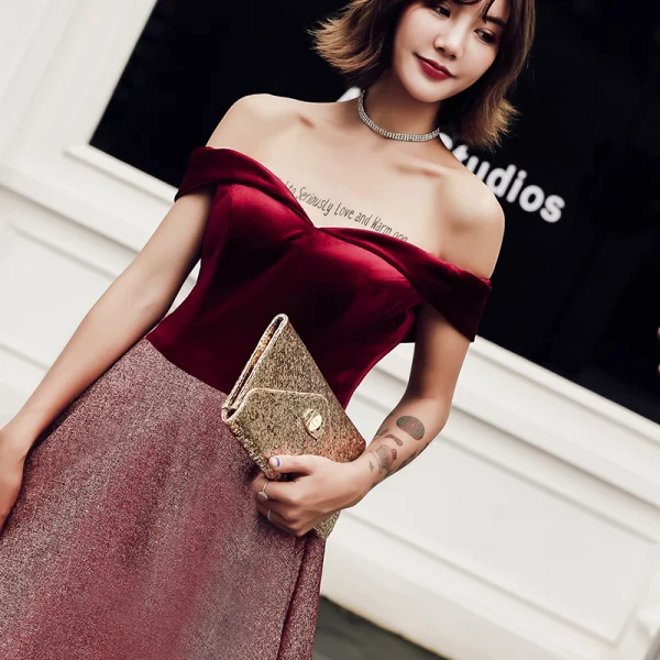 Chic / Beautiful Burgundy Glitter Evening Dresses 2018 A-Line / Princess Off-The-Shoulder Short Sleeve Sash Floor-Length / Long Ruffle Backless Formal Dresses