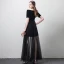 Erschwinglich Sommer Schwarz Abendkleider 2018 A Linie Off Shoulder V-Ausschnitt Kurze Ärmel Knöchellänge Rüschen Rückenfreies Festliche Kleider