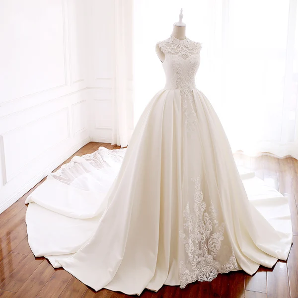 Luxury / Gorgeous Ivory Pierced Wedding Dresses 2018 Ball Gown High Neck Sleeveless Appliques Lace Crystal Beading Pearl Royal Train Ruffle