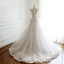 Charmant Gris Transparentes Robe De Bal 2018 Princesse Encolure Dégagée Sans Manches Appliques En Dentelle Tribunal Train Volants Robe De Ceremonie