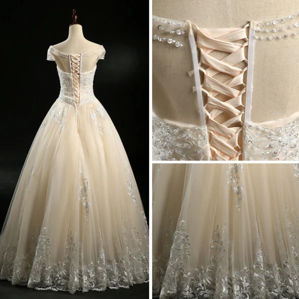 Vintage / Retro Champagne See-through Wedding Dresses 2018 Ball Gown Scoop Neck Cap Sleeves Appliques Lace Sequins Beading Floor-Length / Long Ruffle
