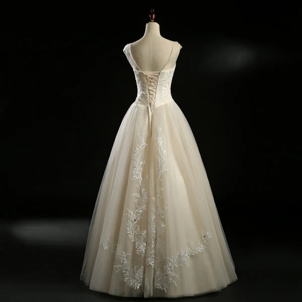 Classic Champagne See-through Wedding Dresses 2018 Ball Gown Scoop Neck Sleeveless Backless Appliques Lace Beading Pearl Sequins Floor-Length / Long Ruffle