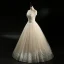 Classique Champagne Robe De Mariée 2018 Princesse De l'épaule Manches Courtes Dos Nu Faux Diamant Perlage Appliques En Dentelle Paillettes Longue Volants