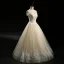 Classique Champagne Robe De Mariée 2018 Princesse De l'épaule Manches Courtes Dos Nu Faux Diamant Perlage Appliques En Dentelle Paillettes Longue Volants