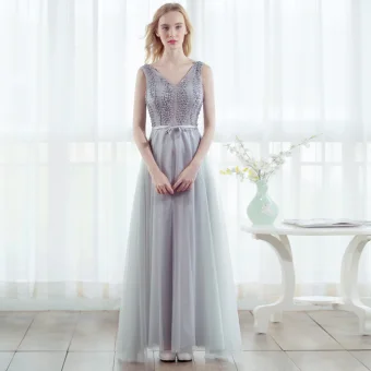 Chic Belle Gris Robe De Bal 2017 Princesse V Cou Sans Manches Perlage Perle Noeud Ceinture Longue Dos Nu Robe De Ceremonie