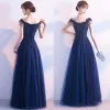 Modern / Fashion Navy Blue Evening Dresses  2017 A-Line / Princess V-Neck Sleeveless Appliques Lace Sequins Pearl Beading Floor-Length / Long Ruffle Backless Formal Dresses