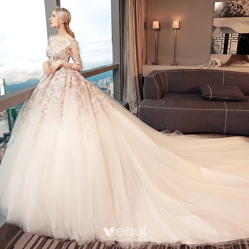 Chic / Beautiful White Pierced Wedding Dresses 2017 Ball Gown Scoop Neck Long Sleeve Appliques Lace Backless Cathedral Train Chic / Beautiful White Pierced Wedding Dresses 2017 Ball Gown Scoop Neck Long Sleeve Appliques Lace Backless Cathedral Train