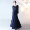 Piękne Granatowe Sukienki Na Bal 2017 Princessa Długie Rękawy V-Szyja Aplikacje Z Koronki Cekiny Frezowanie Szarfa Długie Bez Pleców Sukienki Wizytowe