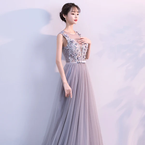 Elegant Grey Evening Dresses 2017 A-Line / Princess V-Neck Sleeveless Appliques Flower Beading Crystal Bow Sash Floor-Length / Long Backless Pierced Formal Dresses