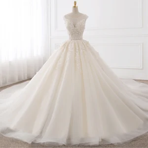 Chic Beautiful Champagne Pierced Wedding Dresses 2017 Ball Gown Scoop Neck Sleeveless Backless Appliques Lace Beading Pearl Cathedral Train