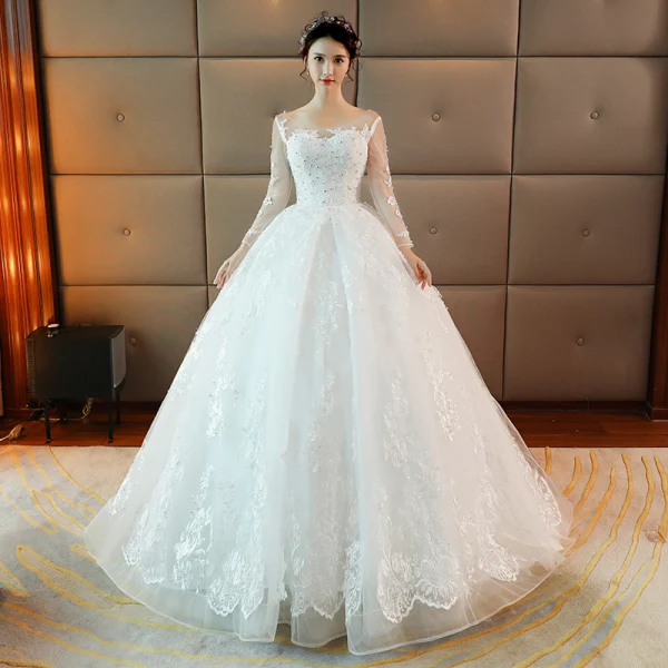 Schöne Weiß Durchbohrt Brautkleider 2017 Ballkleid Rundhalsausschnitt Lange Ärmel Rückenfreies Applikationen Mit Spitze Pailletten Perle Kapelle-Schleppe